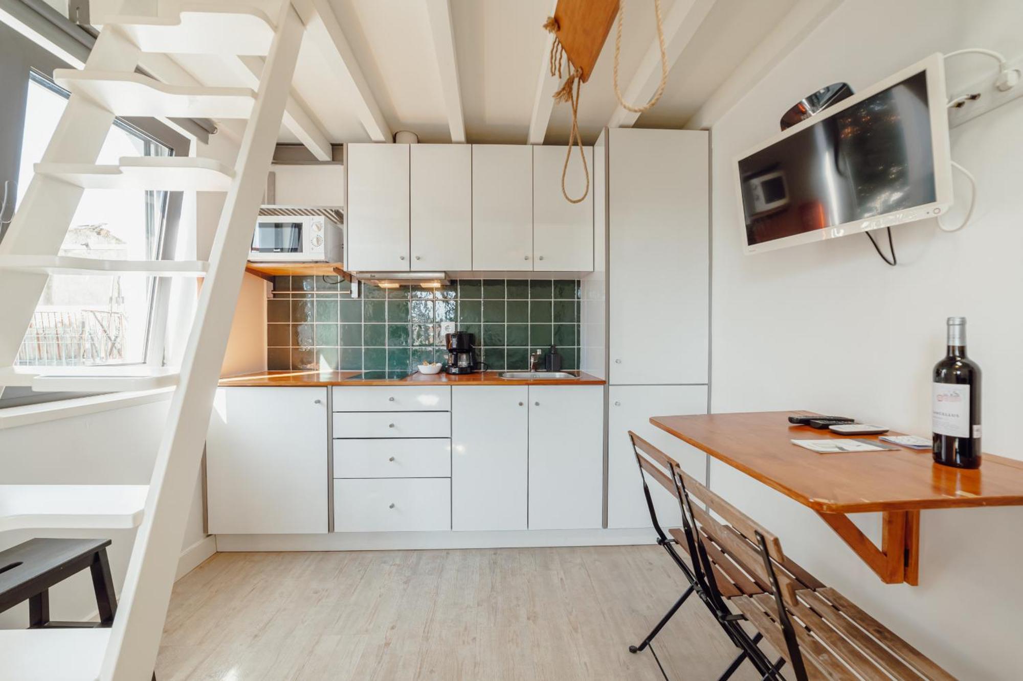 Mezzanine Stylish Apartments By Vacationy Порто Екстериор снимка