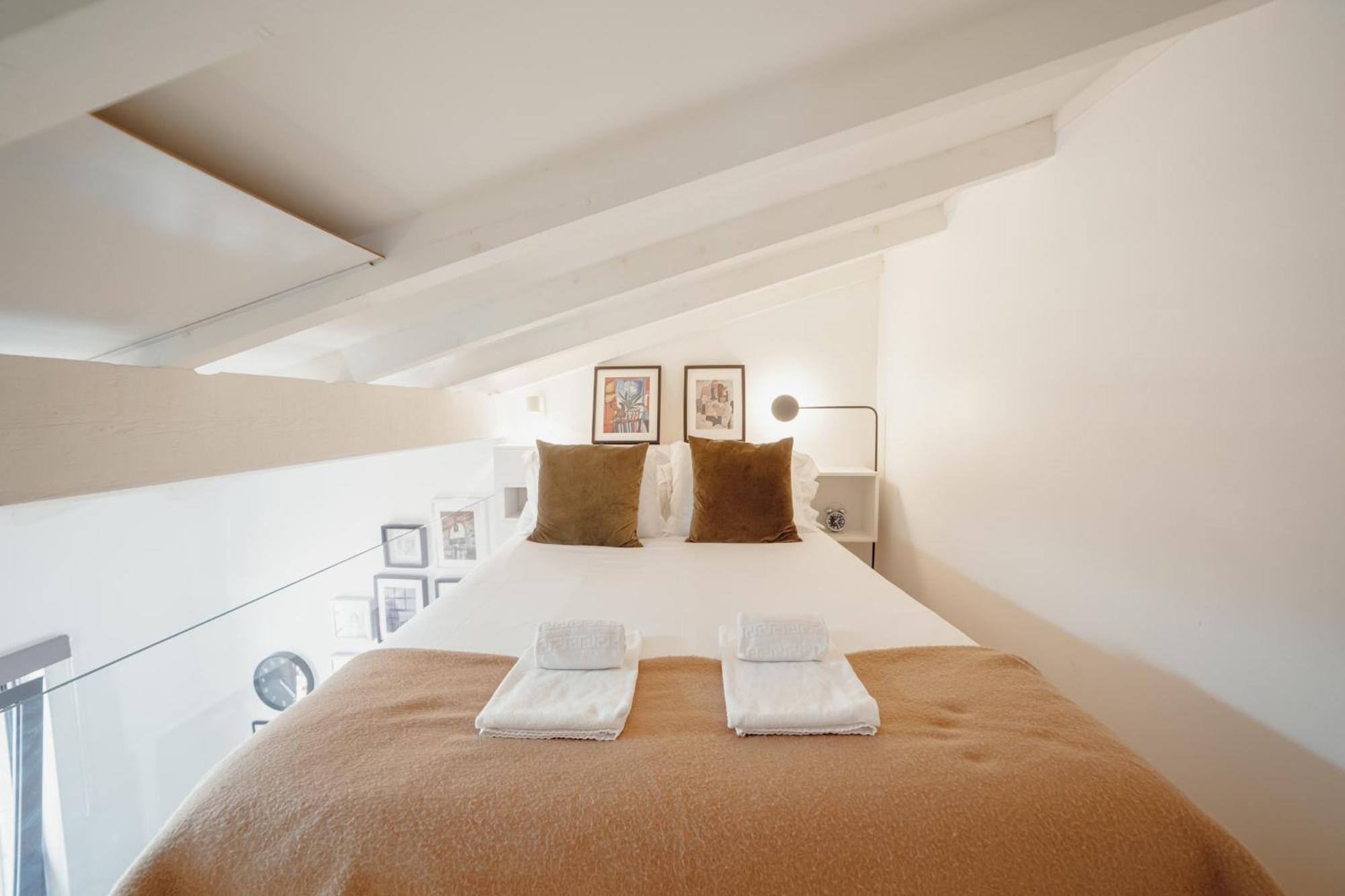 Mezzanine Stylish Apartments By Vacationy Порто Екстериор снимка